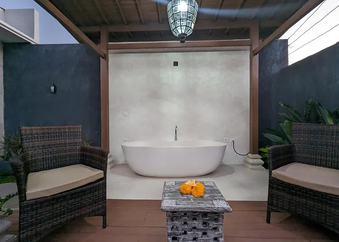 Na-na * Ubud